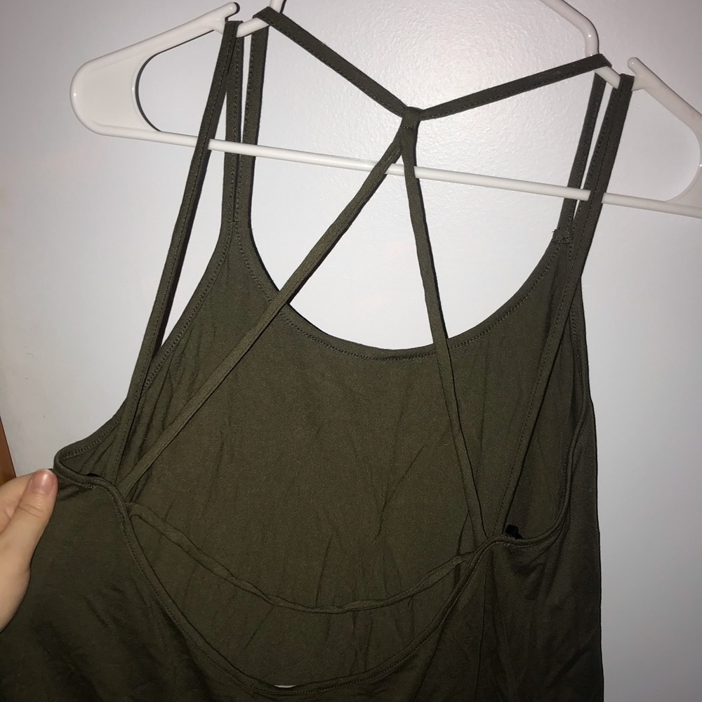 NWT FOREVER 21 strappy back tank